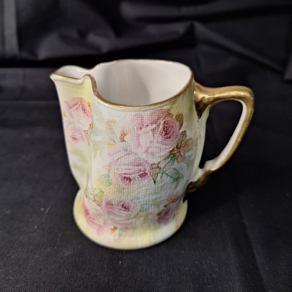 Royal Bayreuth Bavaria Rose Tapestry Porcelain Creamer Gold Gilt Pitcher Antique